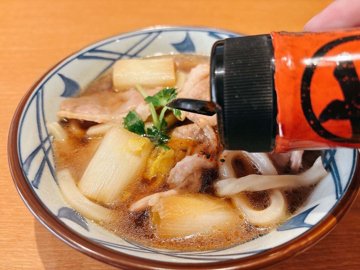 2025年いつから？「もう出てるよ♪」丸亀製麺「鴨ねぎうどん」