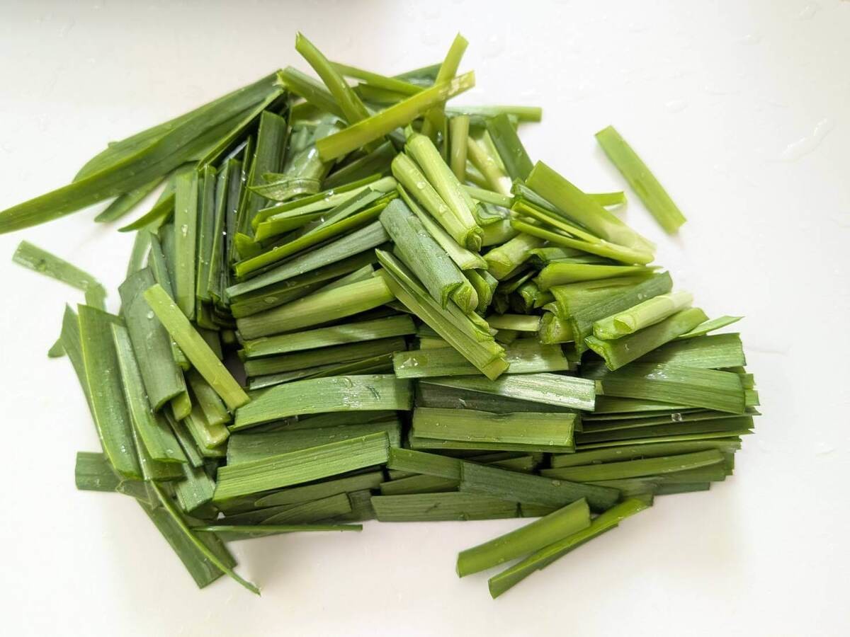 ニラ豆腐のチーズチヂミ