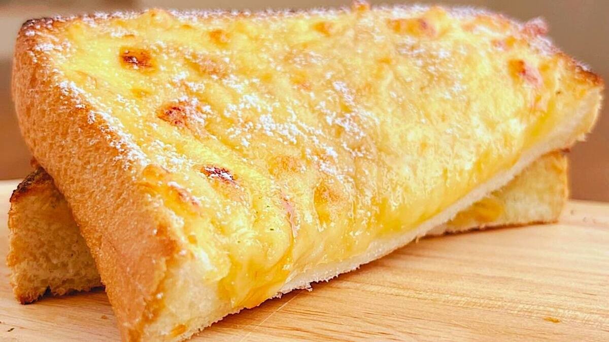 チーズトースト