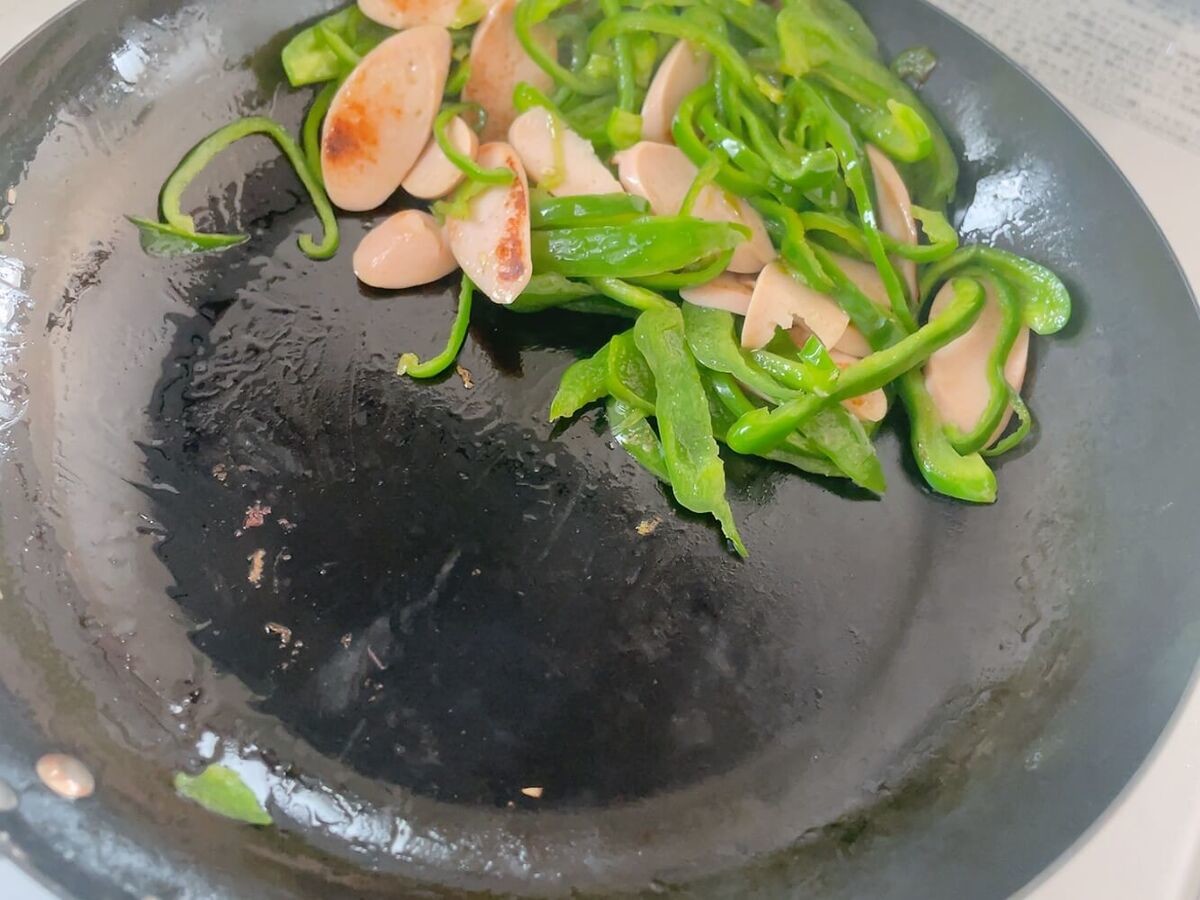 5時に夢中!「魚肉ソーセージとピーマンの卵炒め」