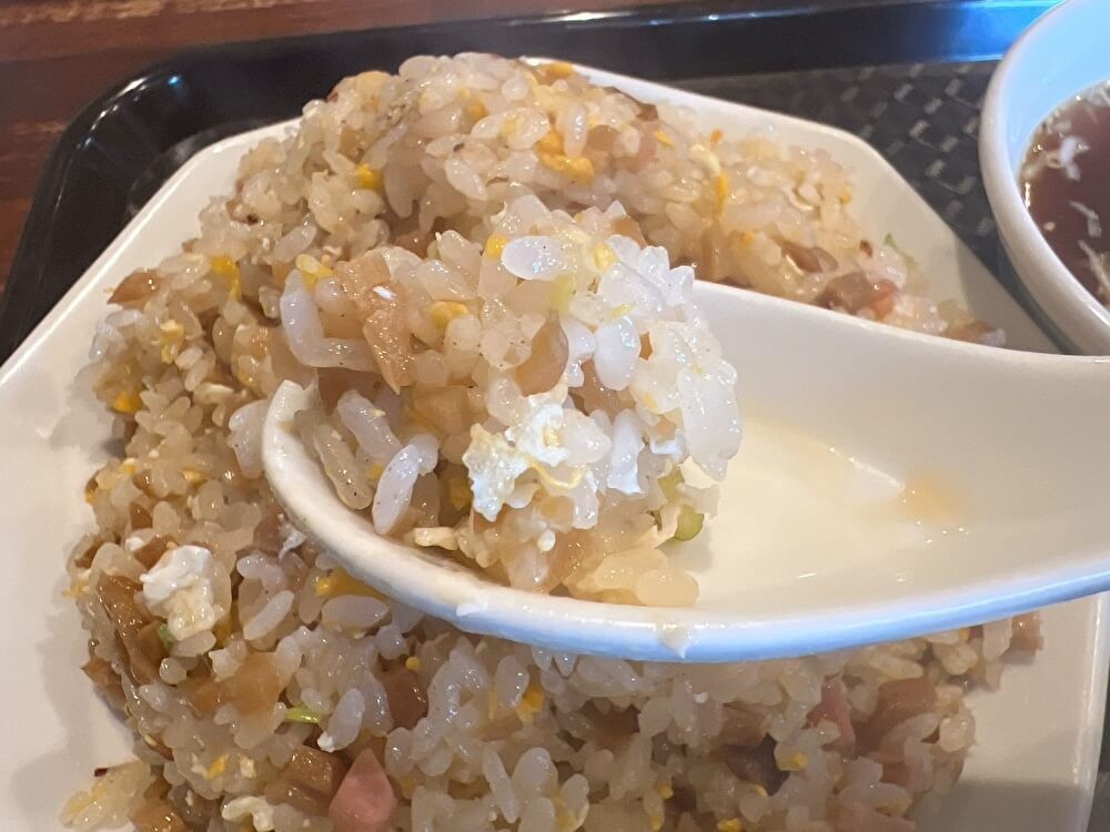 「中華のんち」