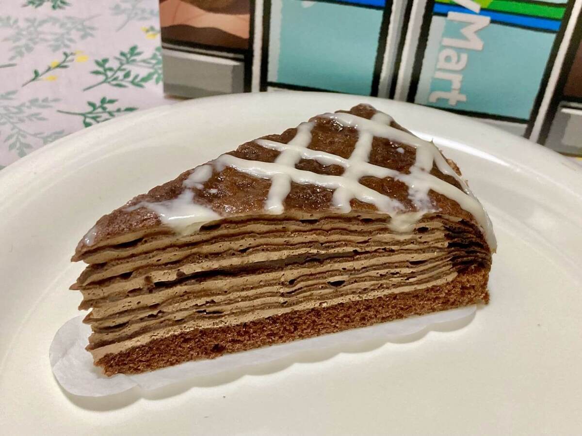 【ファミマがチョコだらけ2025】全11種から9種を食べ比べ！