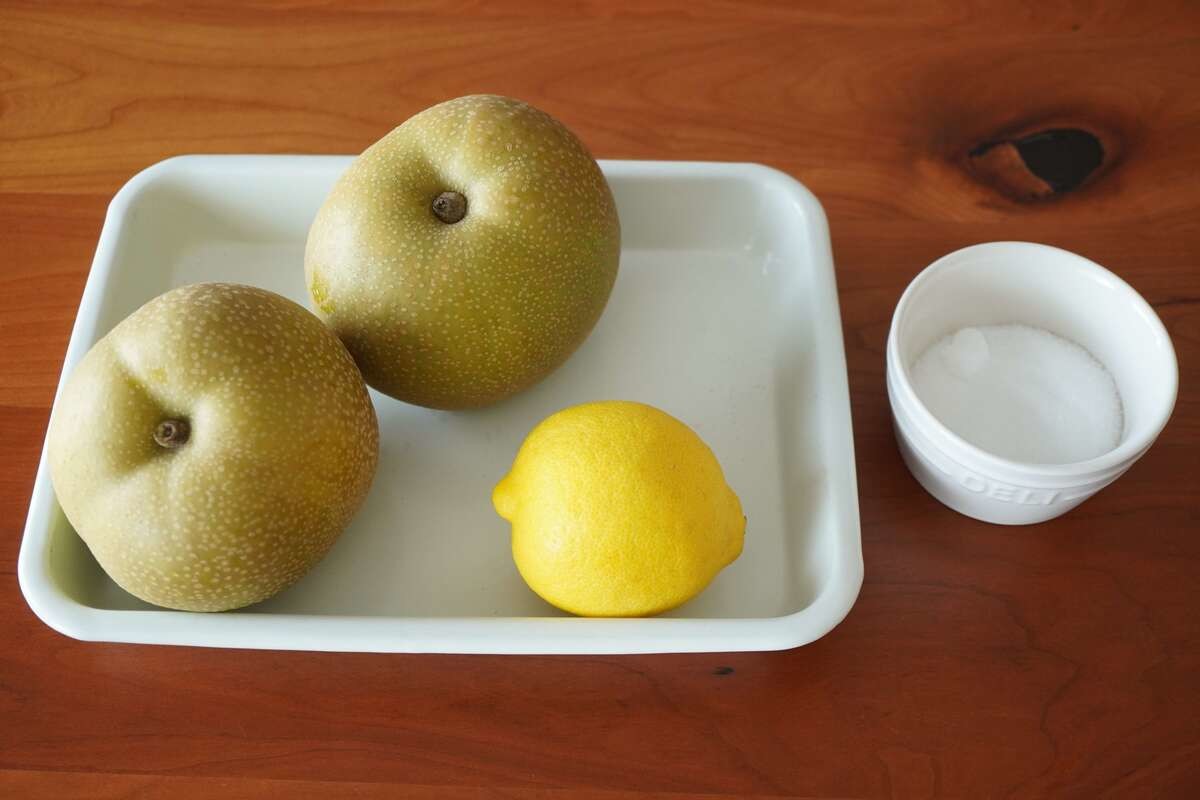 甘さ控えめの「梨ジャム」