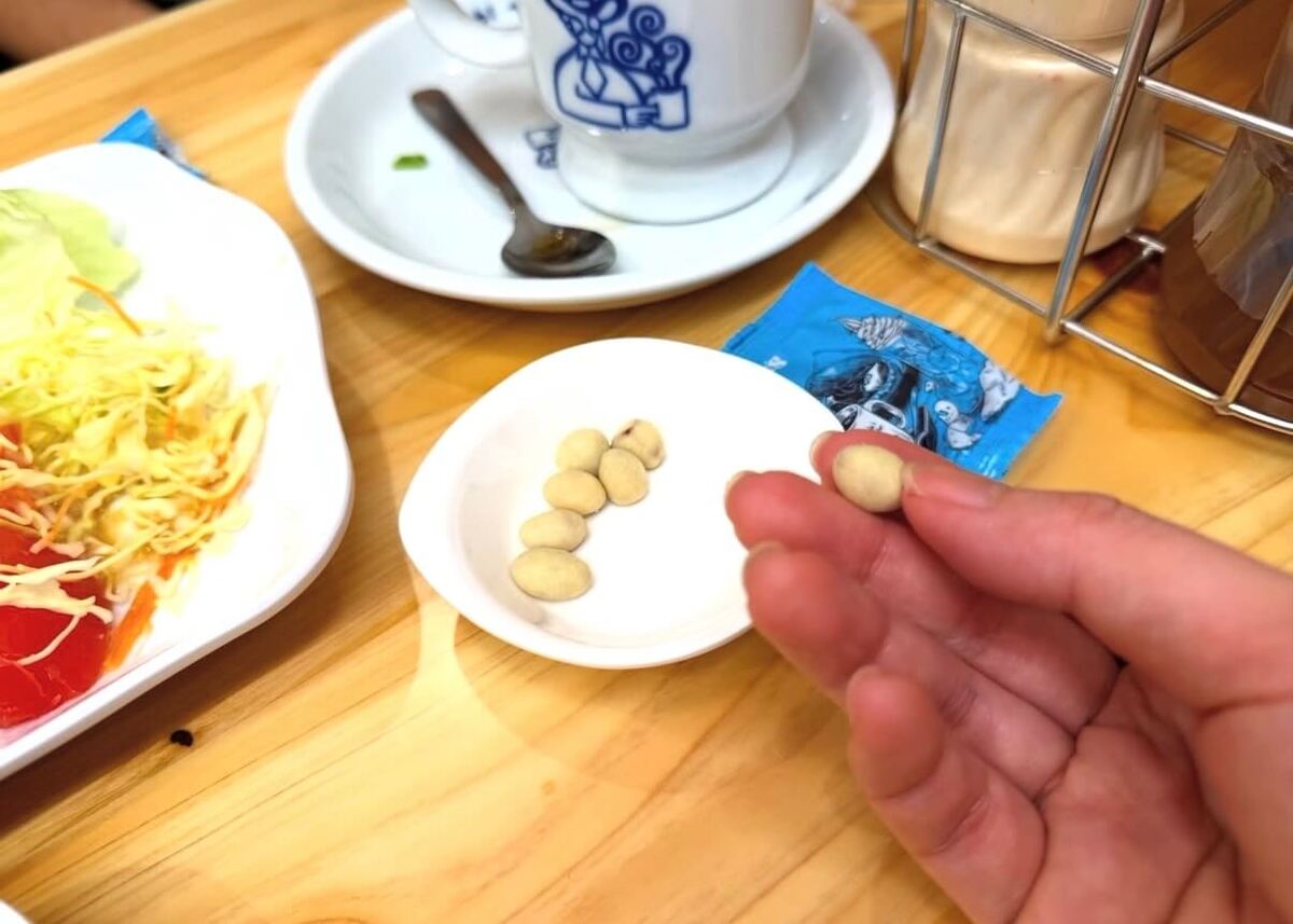 【コメダ珈琲】で迷わす頼む!「思わず