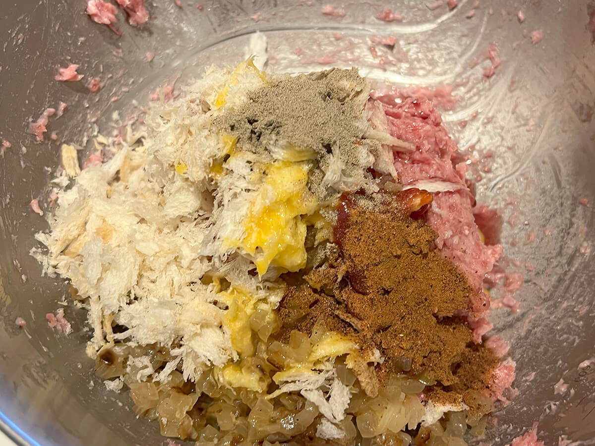 ウラマヨ!「東洋亭のハンバーグ 95%再現できる」レシピ