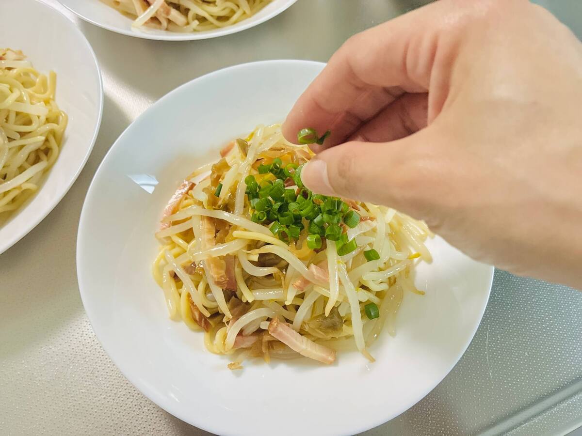 和田明日香さん「和えもやし麺」のレシピ