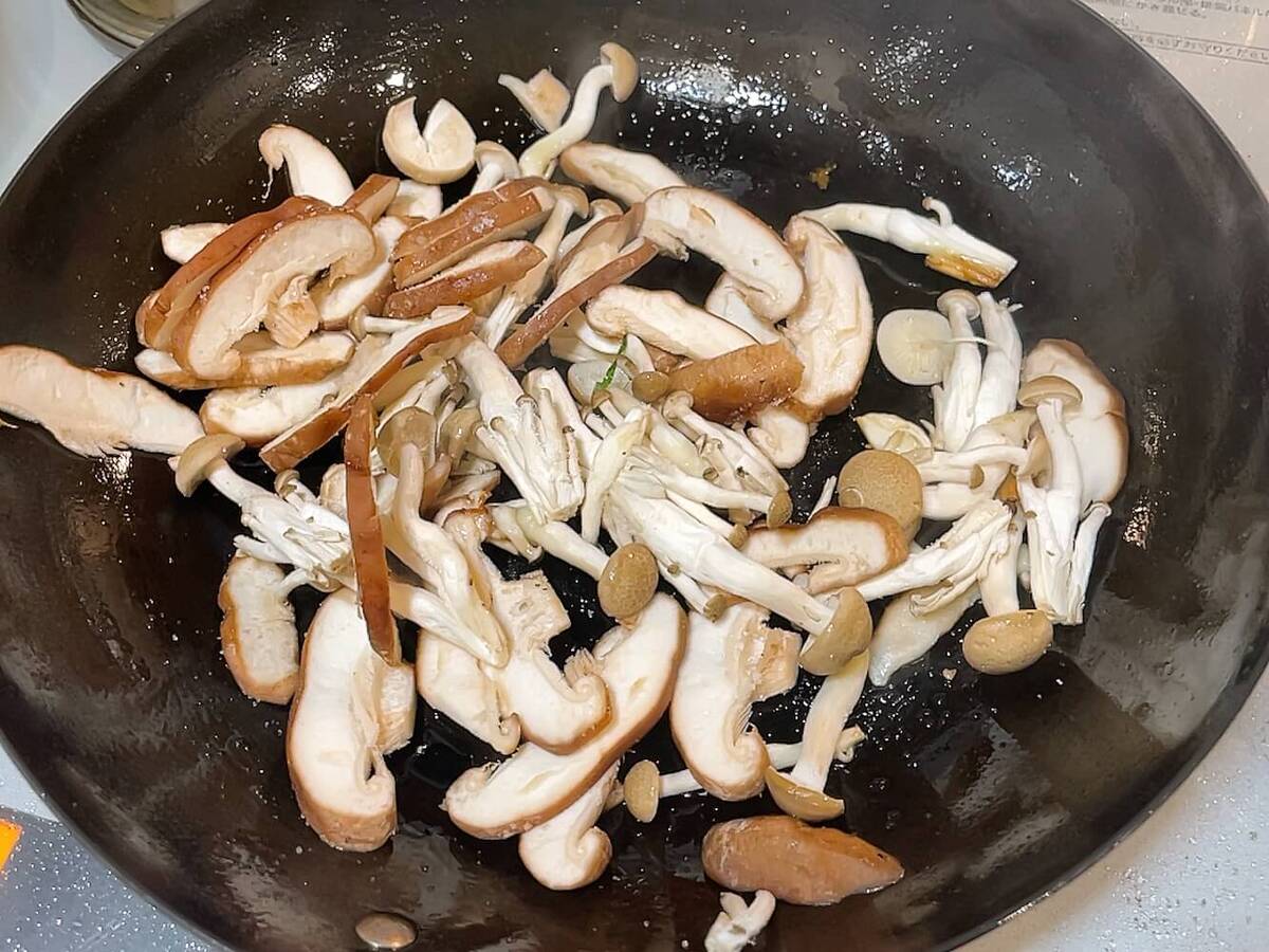 鶏の洋風おろしソース