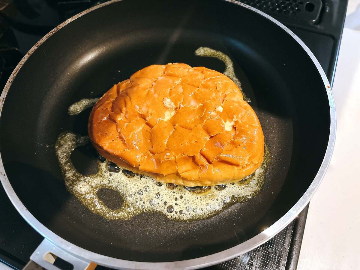 山崎製パン公式「クリームとろ～りフレンチトースト」