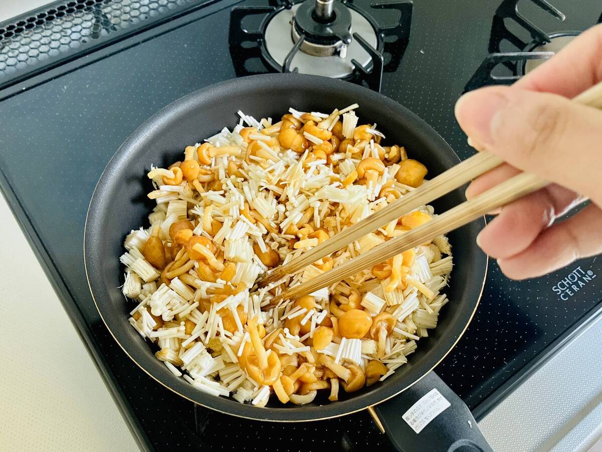 えのきだけとなめこ