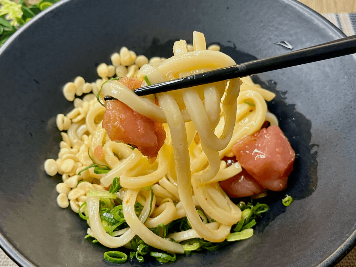 イチカツ料理チャンネル「明太釜玉うどん」風レシピ