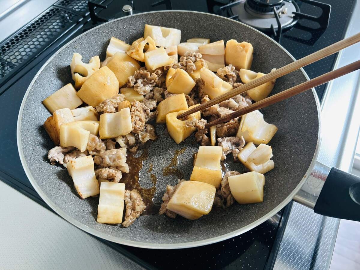栗原はるみさん「豚肉とれんこんの炒め煮」