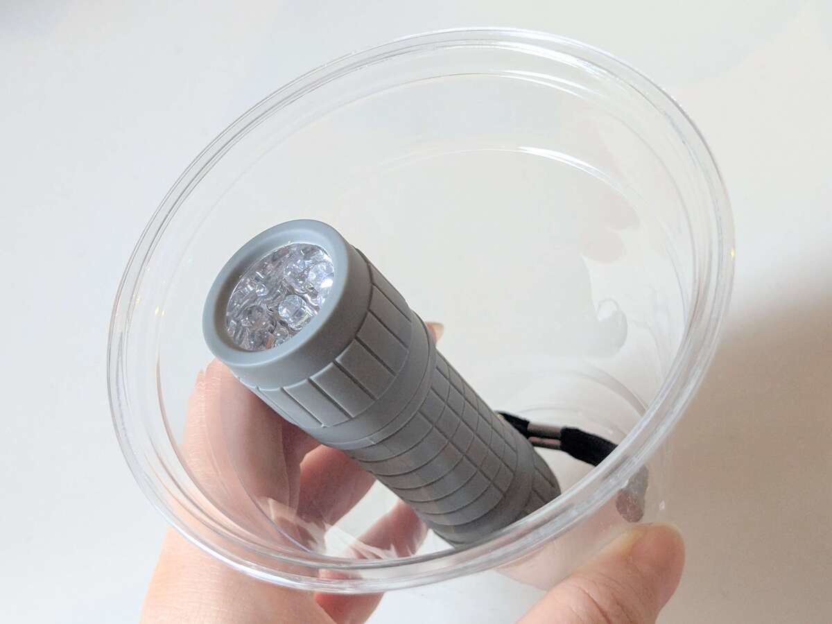 停電時に使える懐中電灯の裏ワザ3選