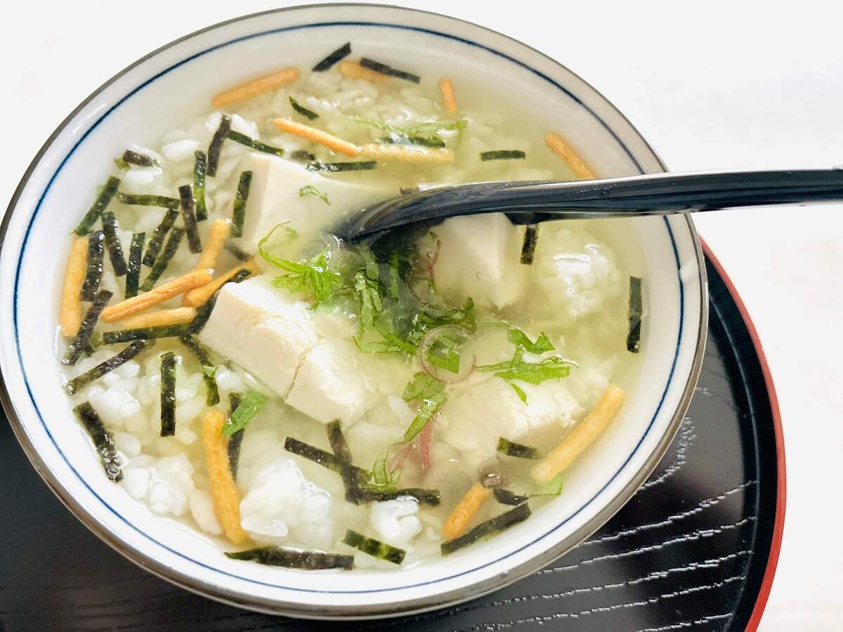 永谷園公式レシピ「冷やっこ茶づけ」