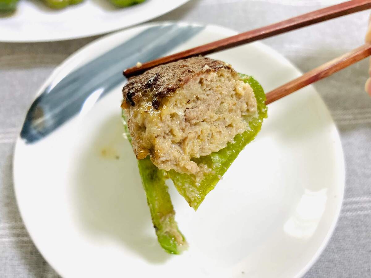 ピーマンの肉詰め