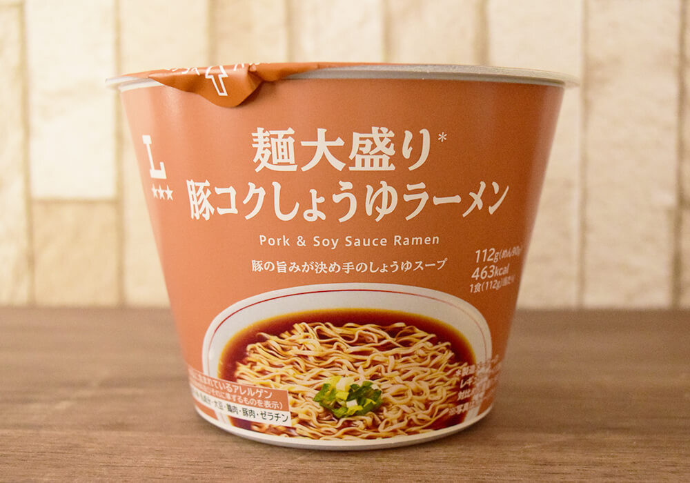 ローソン「麺大盛り 豚コクしょうゆラーメン」
