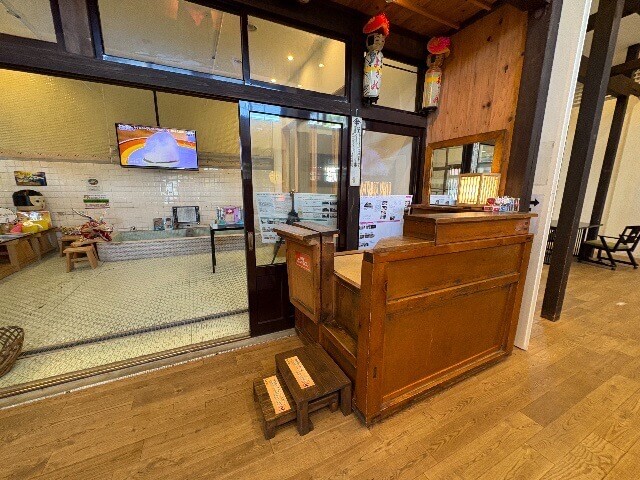 中町こみせ通り