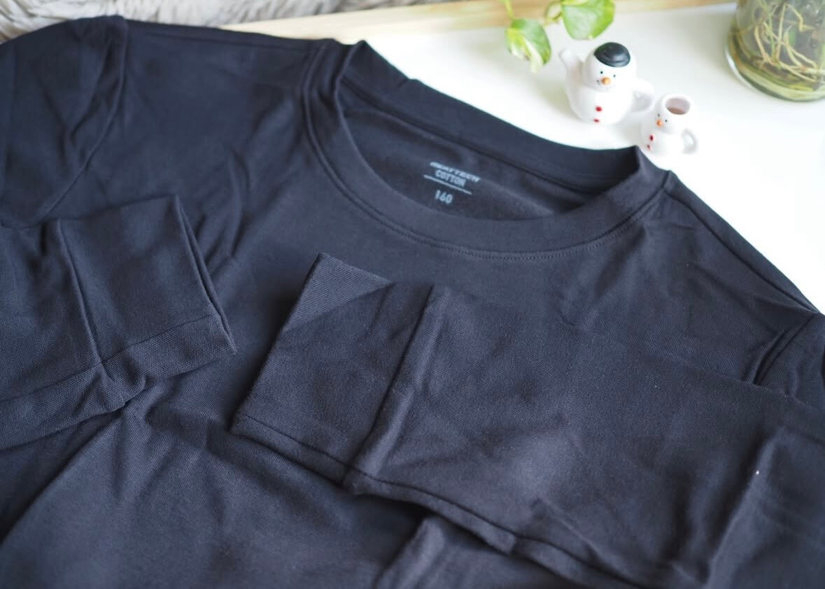 通常のヒートテックより暖かい極暖シリーズ