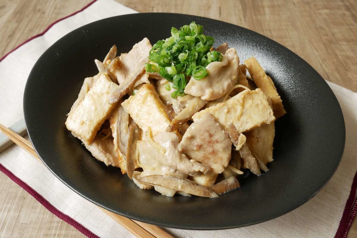 豚肉と厚揚げの味噌煮