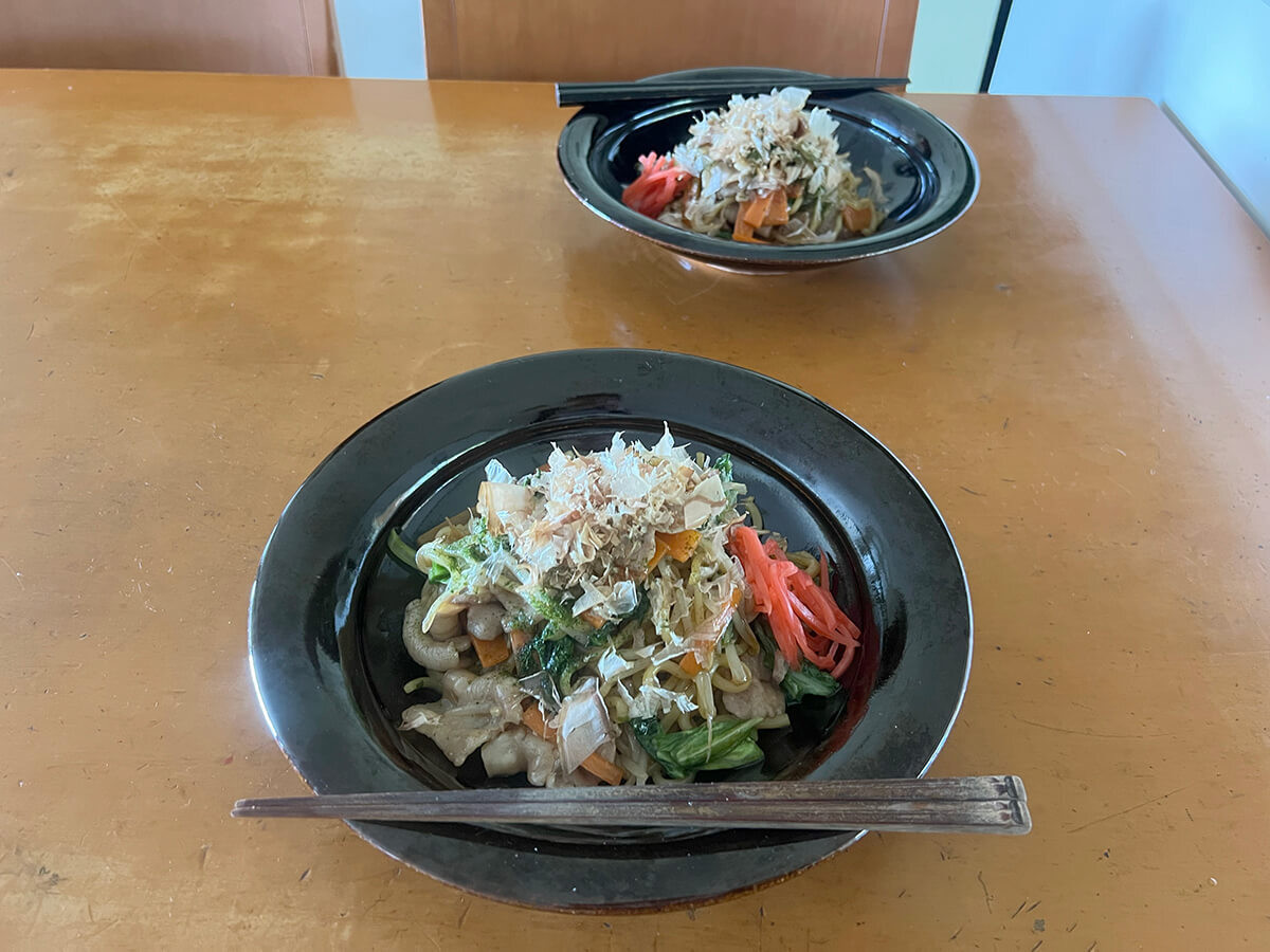 宝酒造さん「こってり甘口焼きそば」