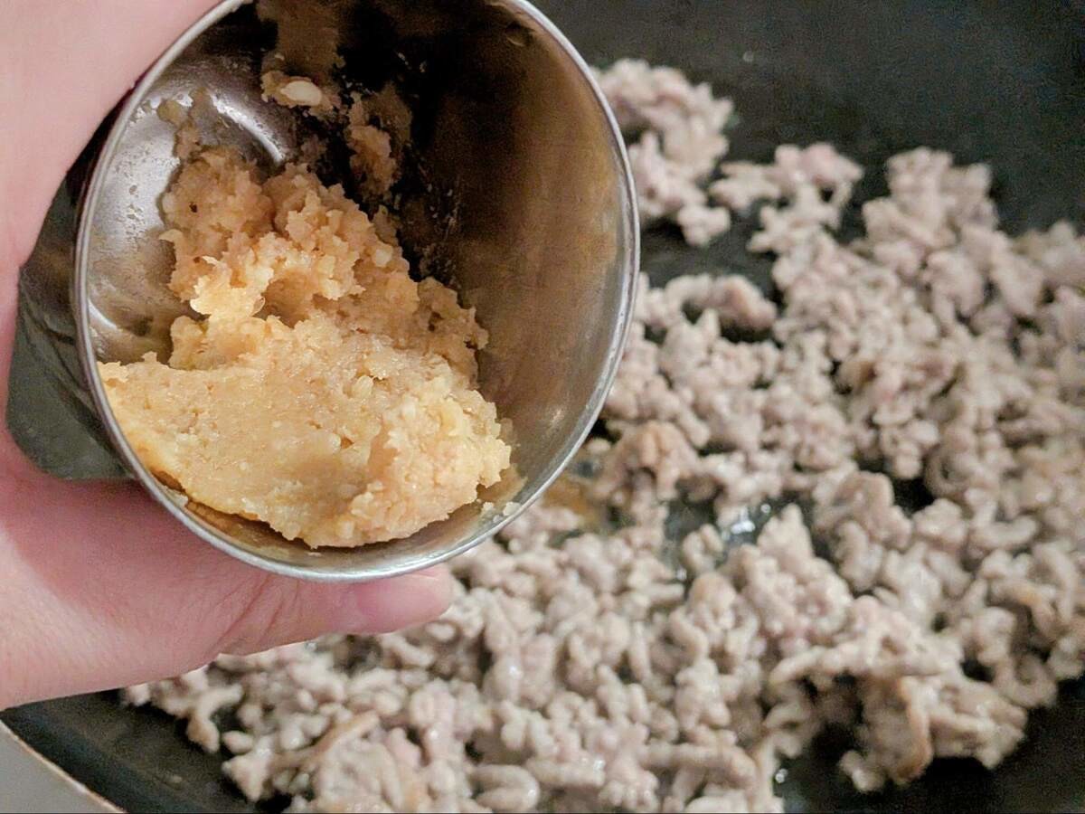 川口春奈さん「ピーマン肉味噌」