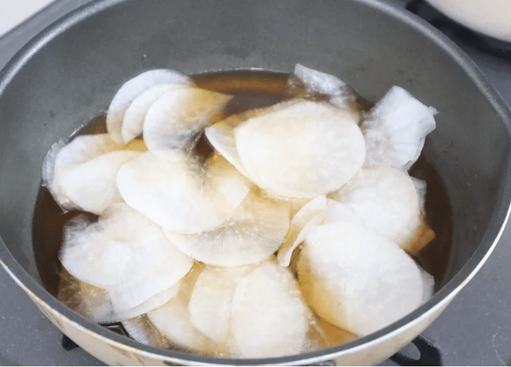 大原千鶴さん「ひらひら豚大根」のレシピ