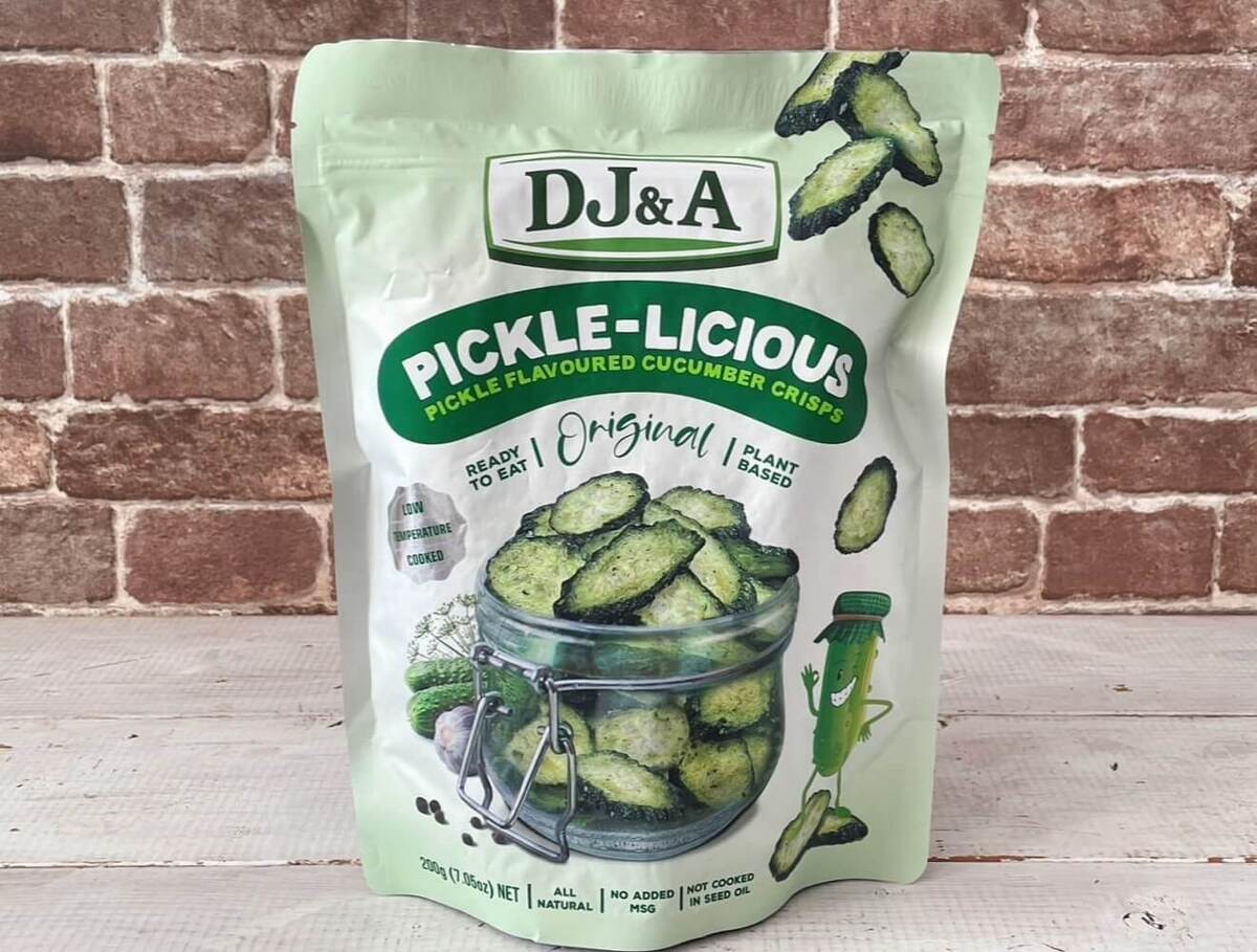 コストコおすすめ「DJ＆A ピクルスフレーバー　きゅうりチップス」