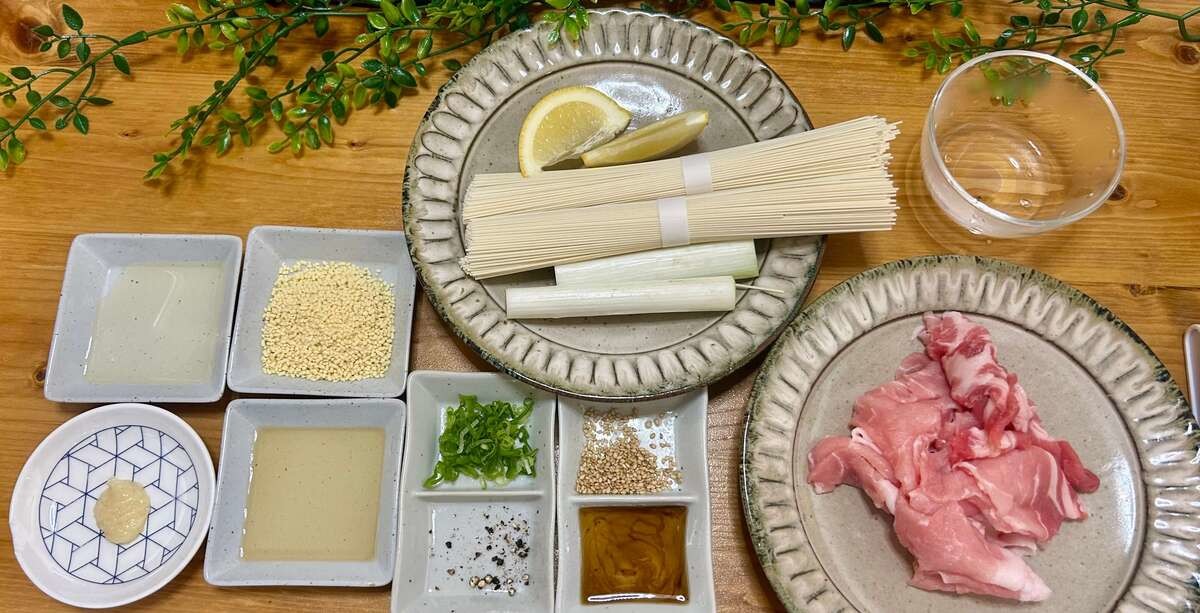 もこ⌇夫の胃袋つかんだ褒められごはんさん「ネギ塩豚そうめん」のレシピ