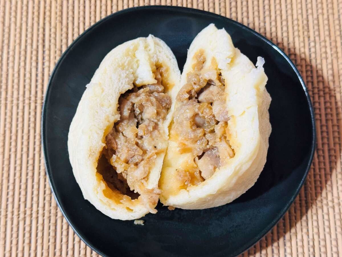 「豚饅よしの」