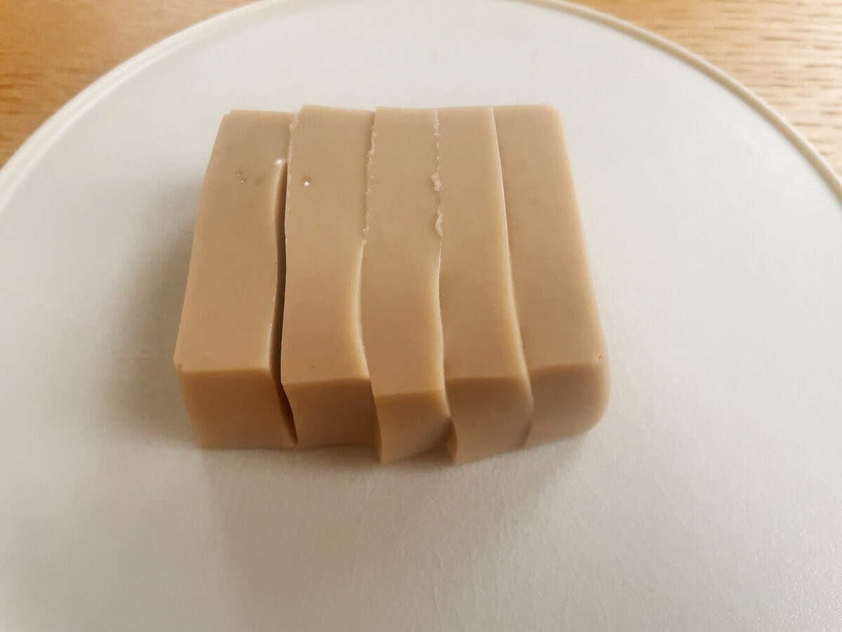 「胡麻豆腐にごま油で“ジェネリック生レバ”」のレシピ
