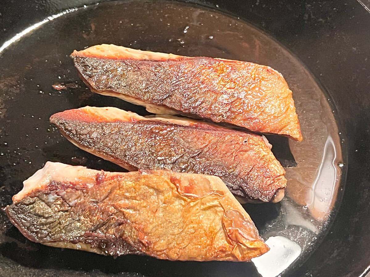 平尾光司さん「さばのソテー 赤ワインみそソース」