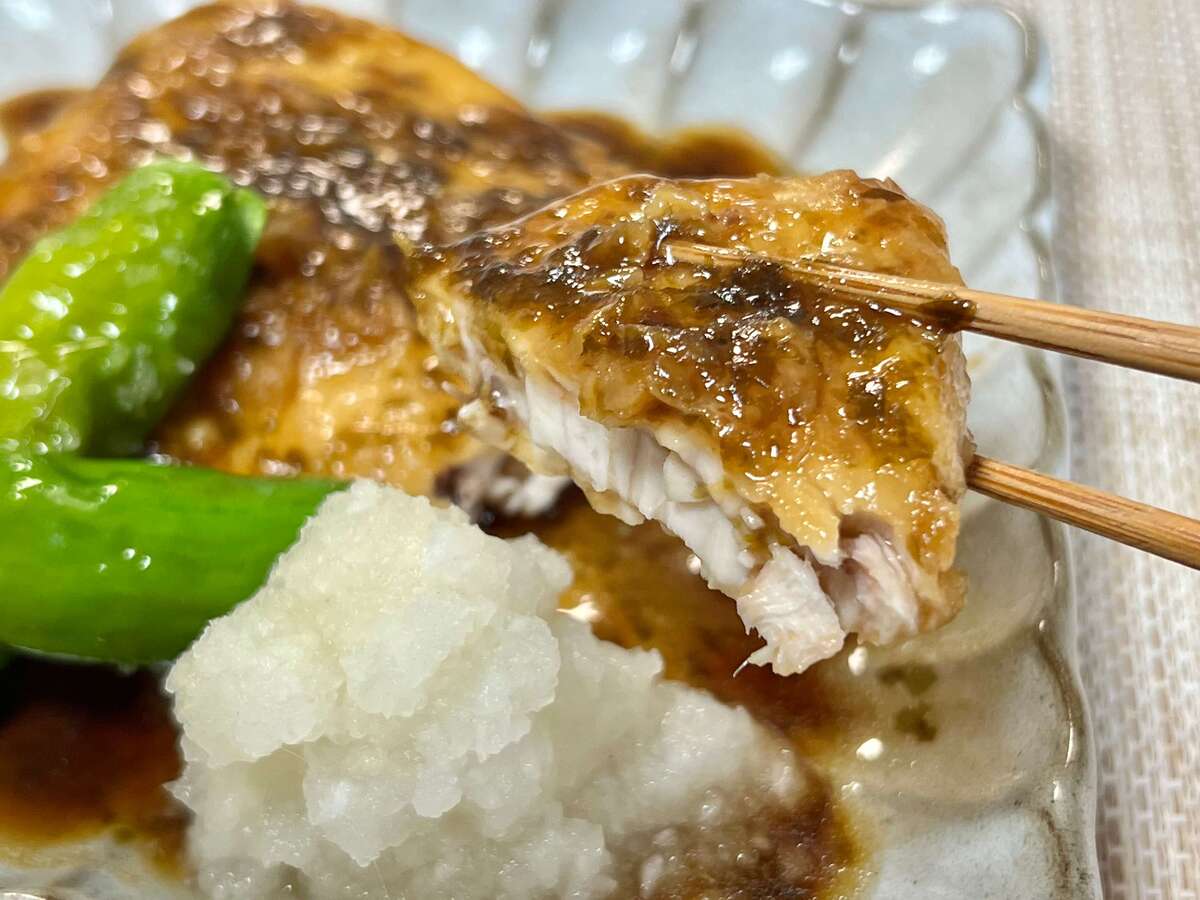 カジキの照り焼き みぞれ添え