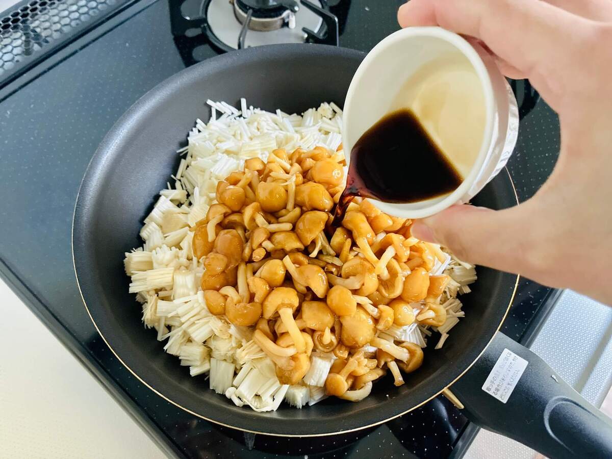 えのきだけとなめこ
