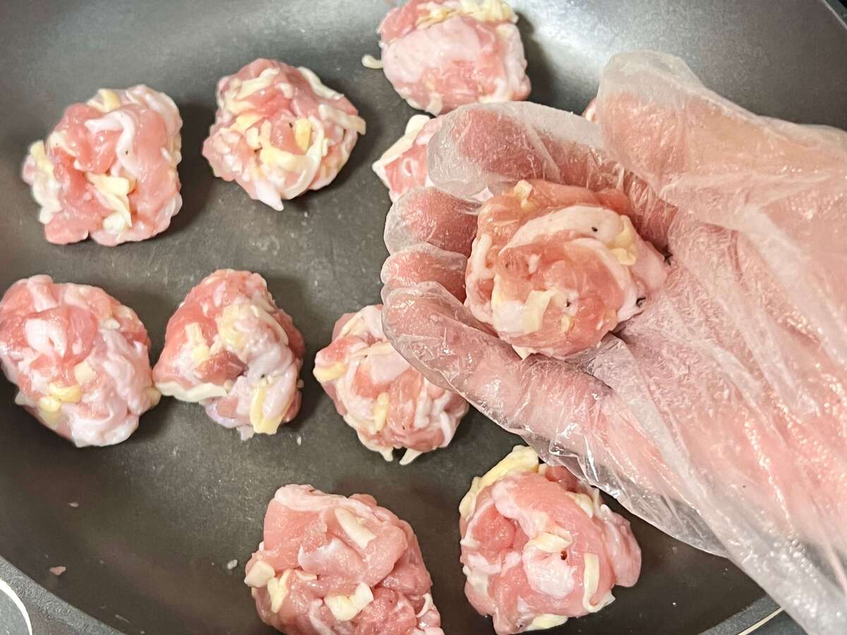 チーズミートボール