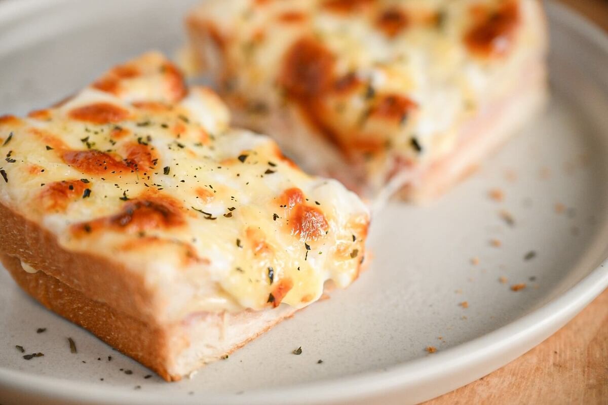 かねふく公式「明太クロックムッシュ」