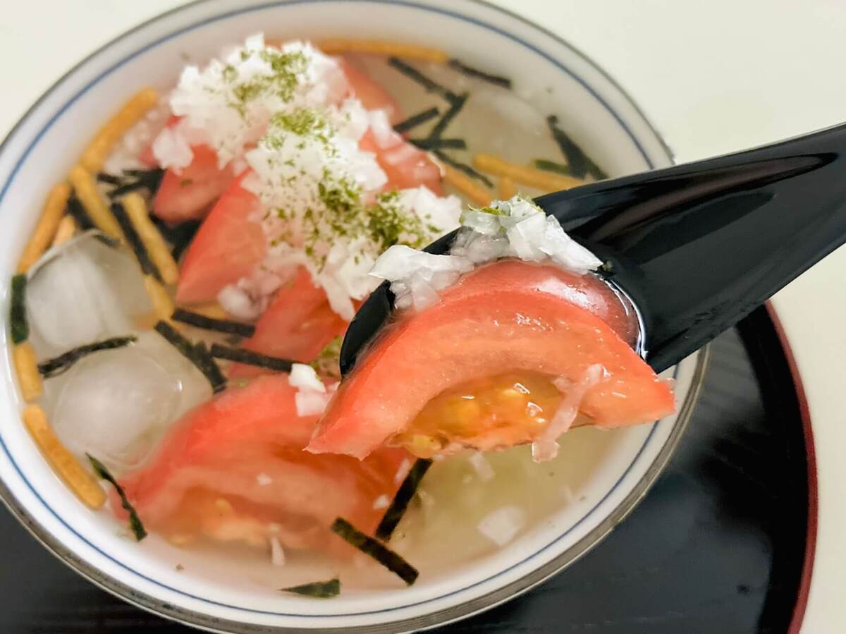 冷やしトマト茶づけ