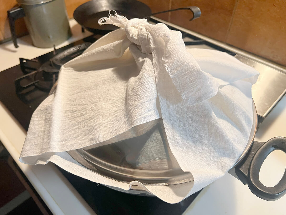 UMAMITable/女将のお家ご飯「さつまいもの蒸しパン」