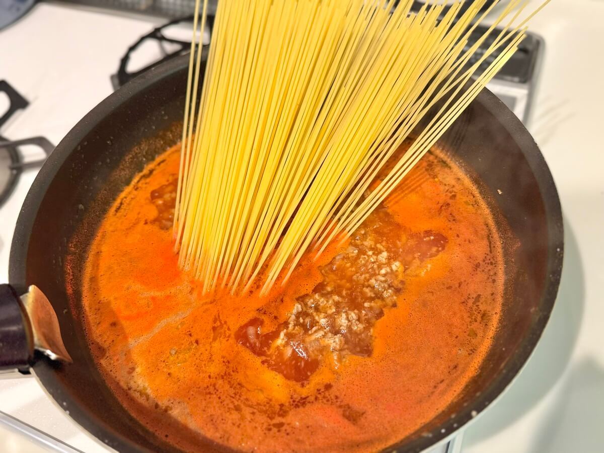 ファビオさん「ワンパンミートソーススパゲティ」