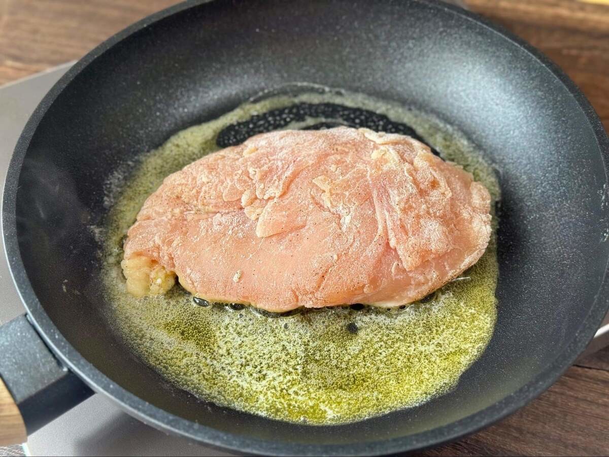 三國清三さん「鶏むね肉のにんにくレモンクリーム」