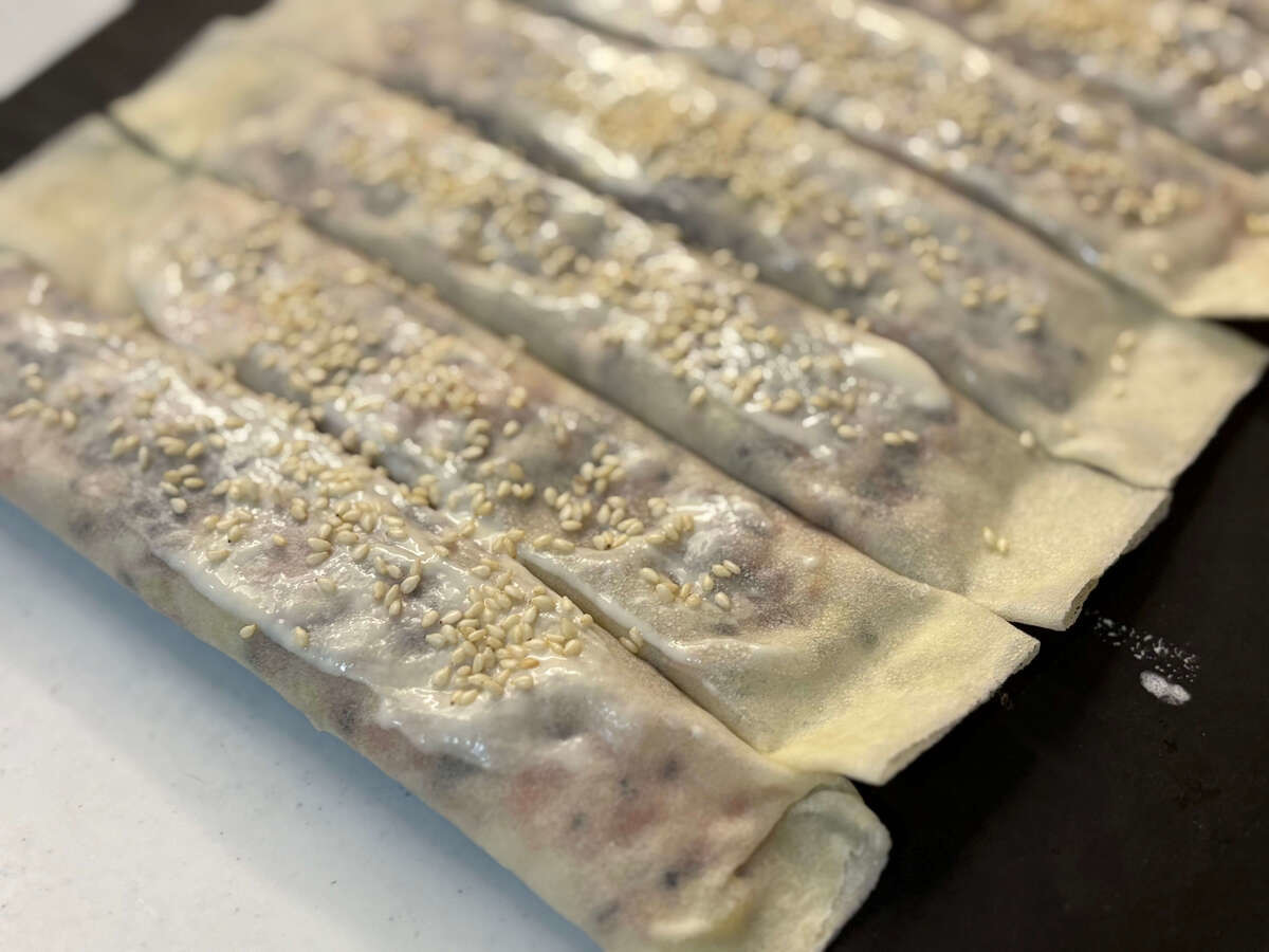 DAIGOも台所「ごま風味の棒ギョウザ」