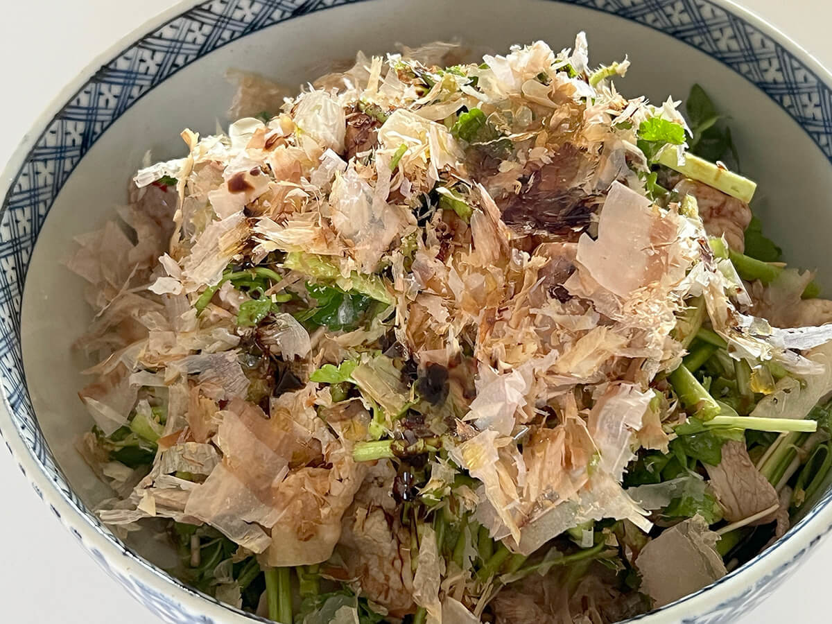 和田明日香さん「セリの豚キムあえ」