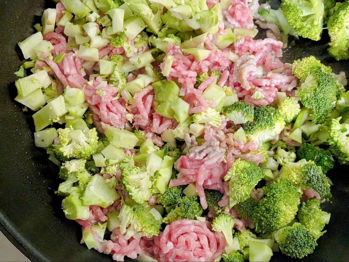 ブロッコリーの納豆肉そぼろ