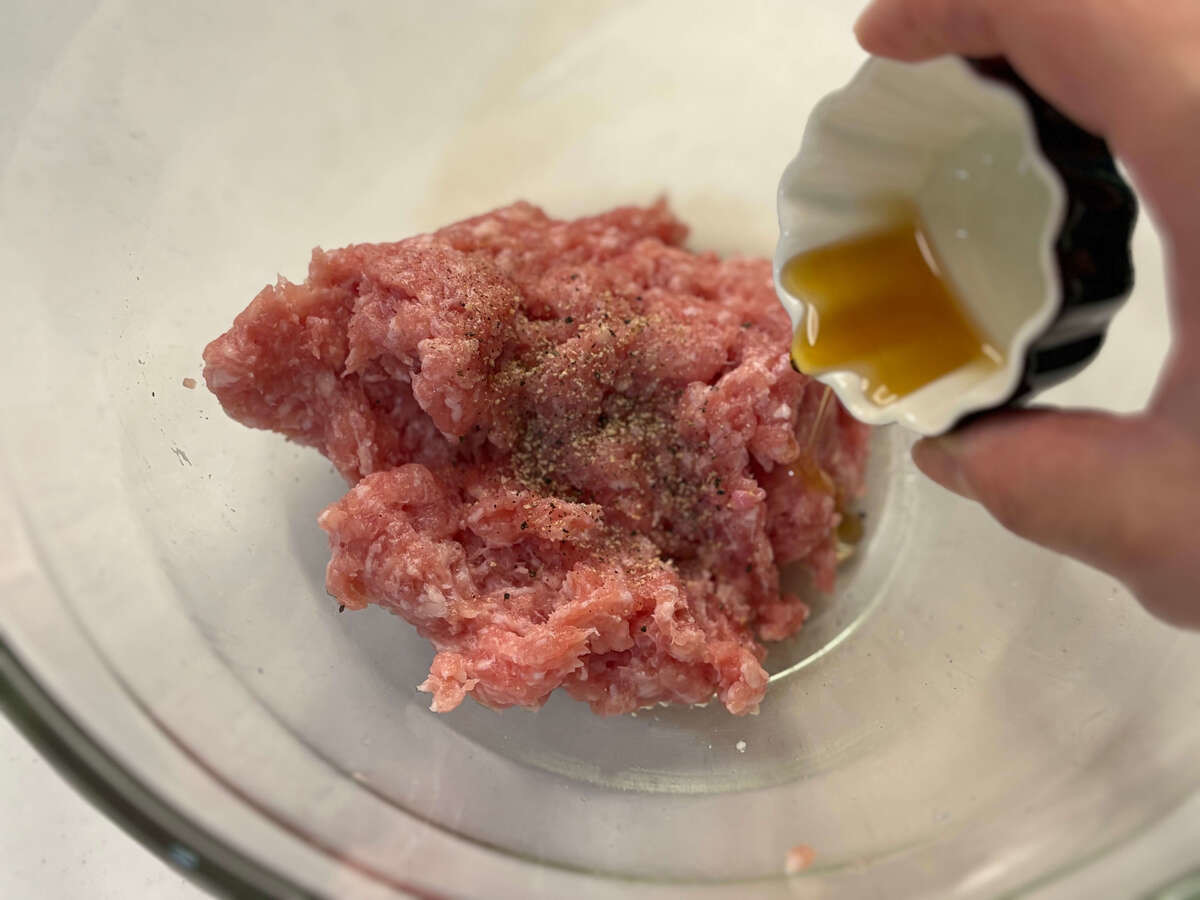 DAIGOも台所「ごま風味の棒ギョウザ」