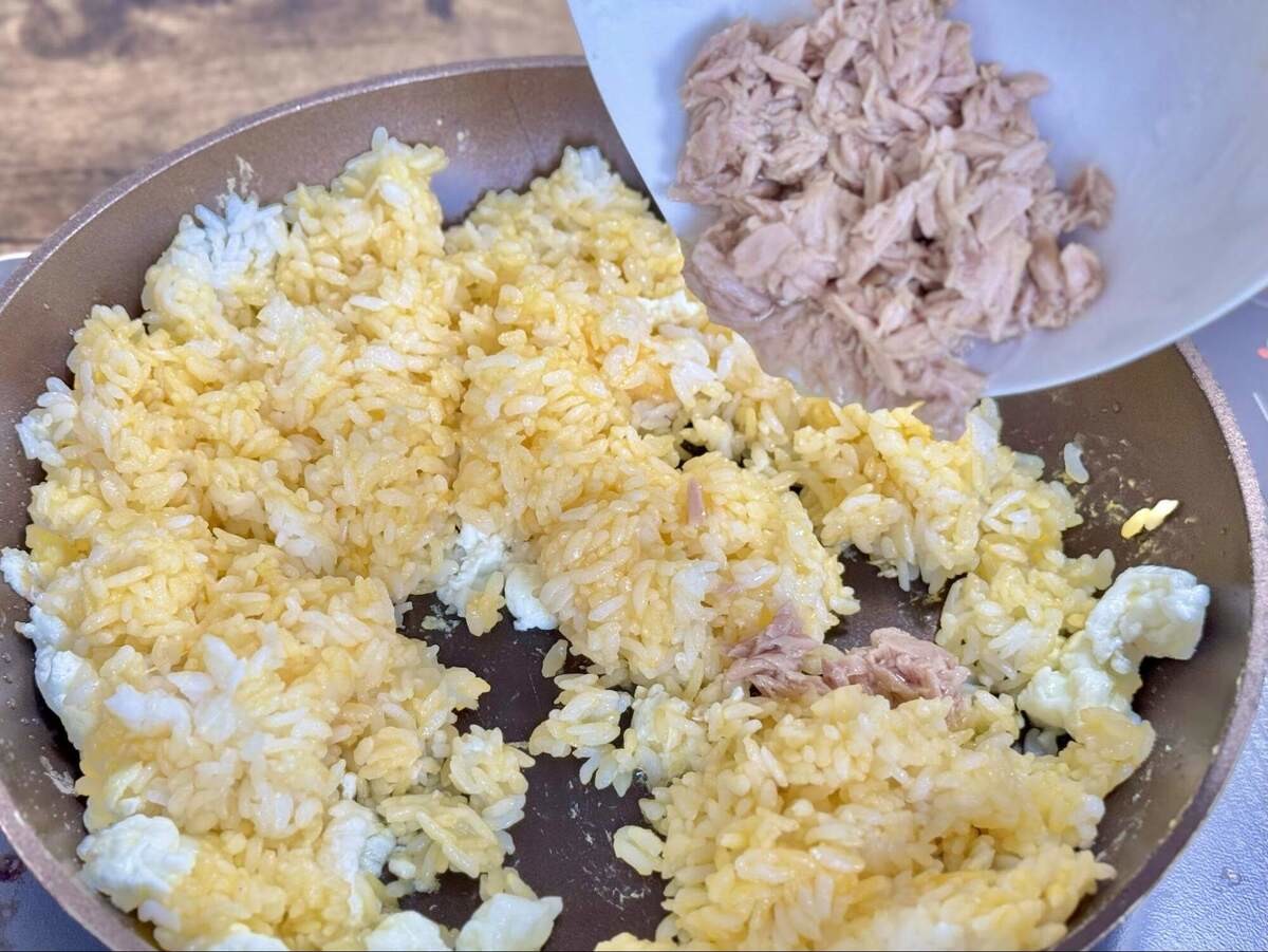 笠原将弘さん「ツナと青ジソのチャーハン」のレシピ