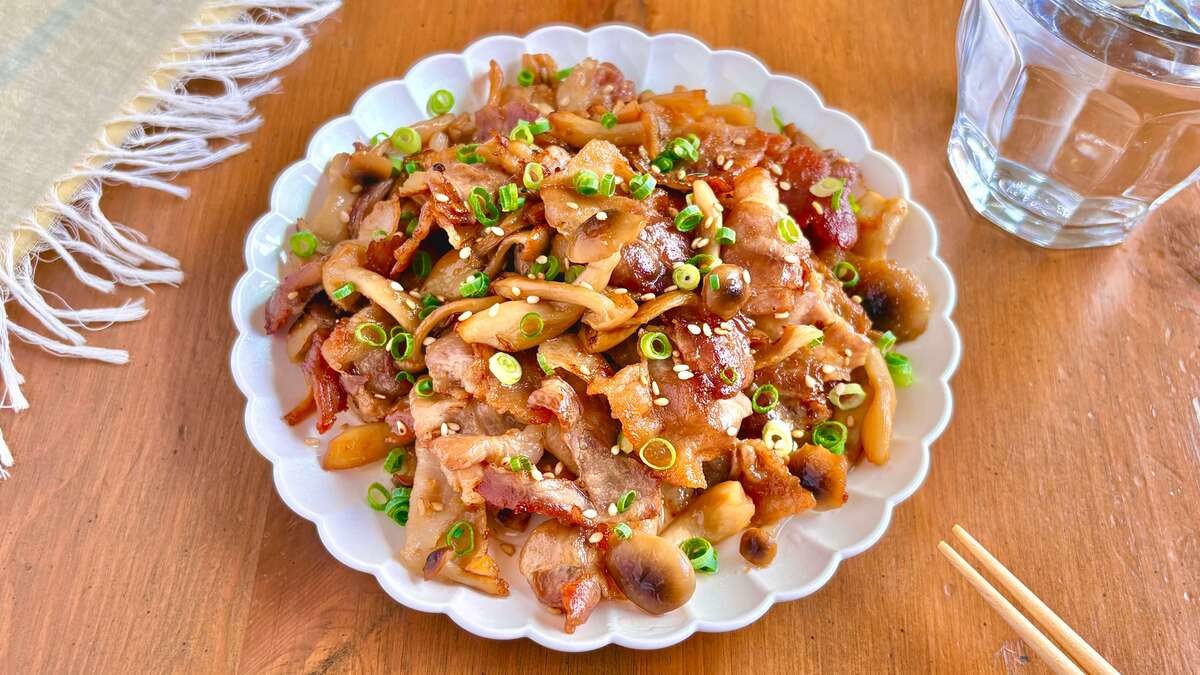 豚バラとしめじのにんにくポン酢炒め