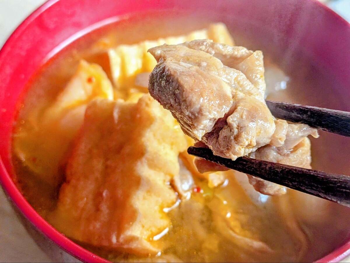 5時に夢中!「厚揚げと鶏肉のキムチ味噌汁」