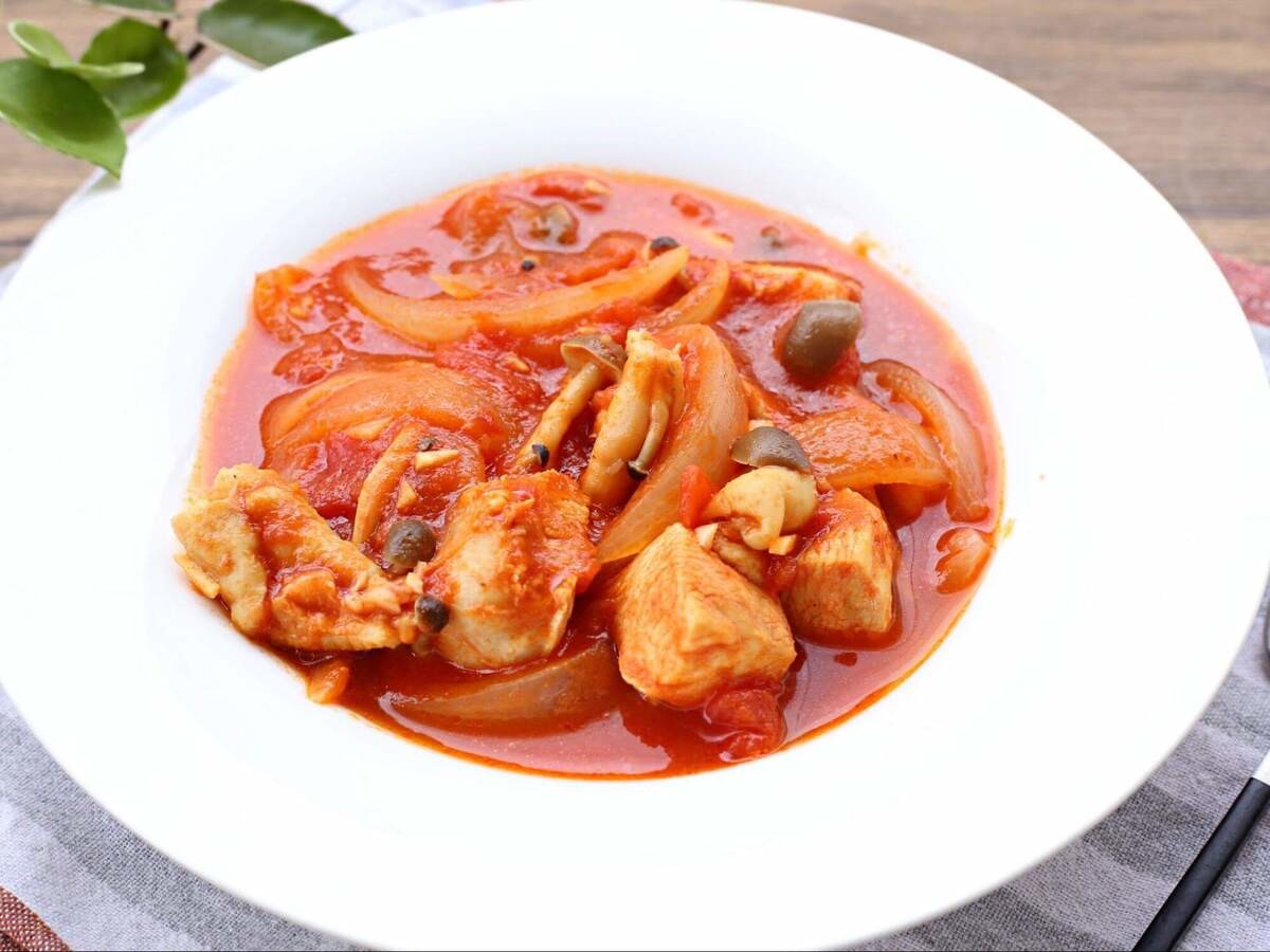 ZIP!「チキンのトマト煮の作り方」のレシピ