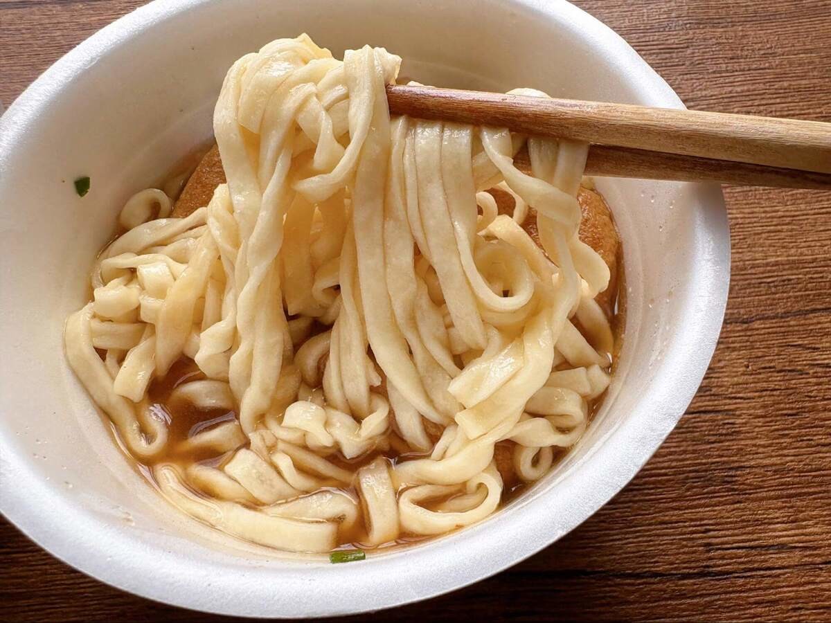 どん兵衛が生麺のような食感になる裏ワザ