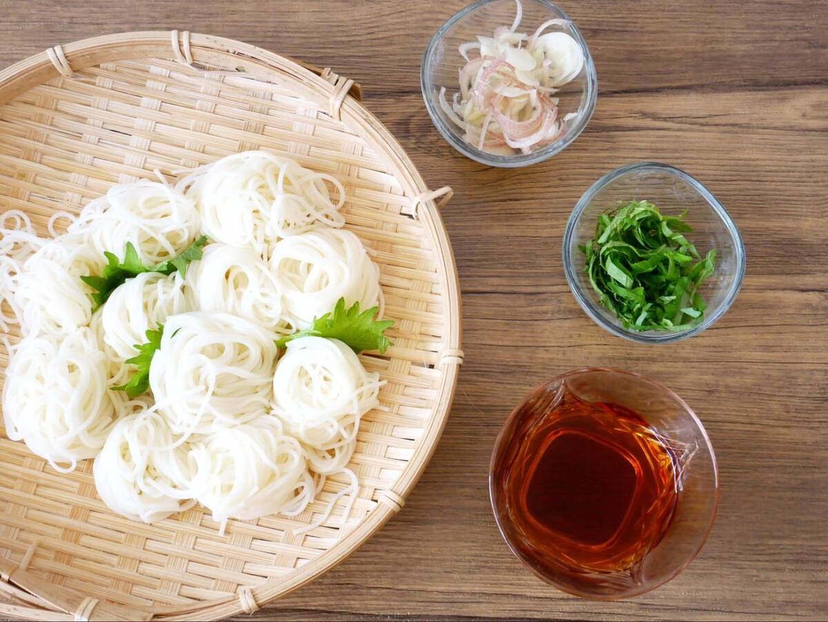 お昼ご飯「そうめんだけ」で済ませてない？