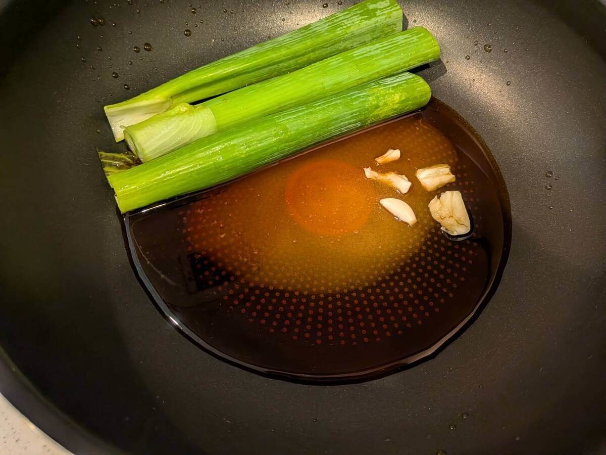 小林まさみさん「鶏肉の直煮」のレシピ