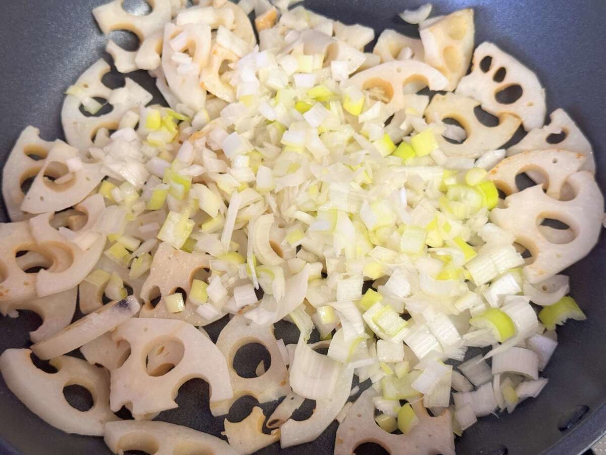 れんこんのねぎ味噌焼き